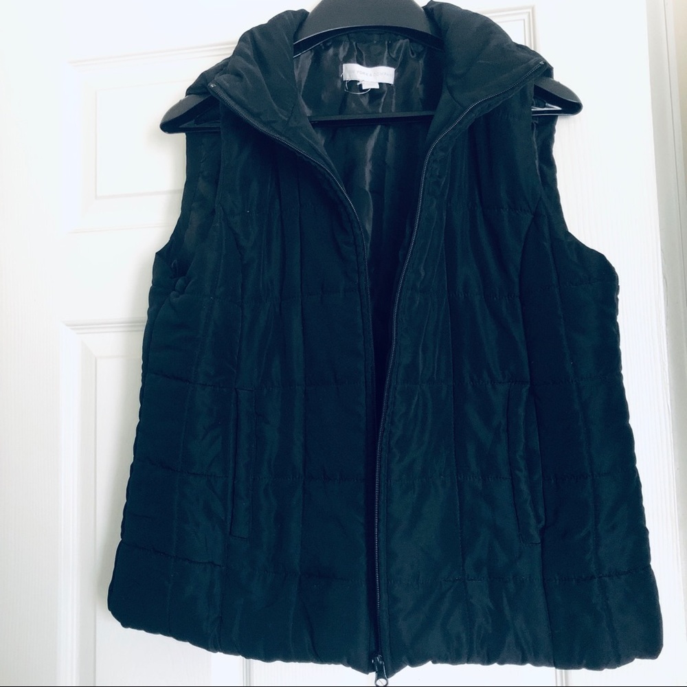 NWOT Zip-Front Puffer Vest